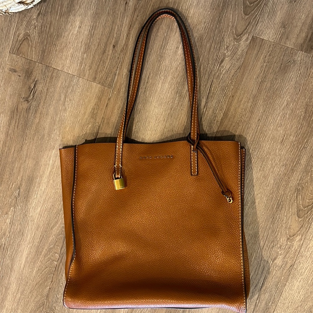 MARC JACOBS brown leather tote bag